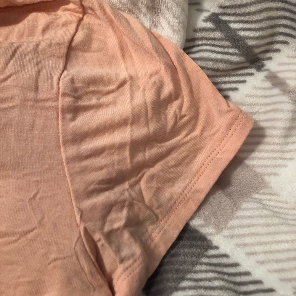 Basic Crop Tee - Picture 4 of 5